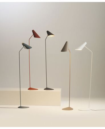 I.Cono lampada da terra